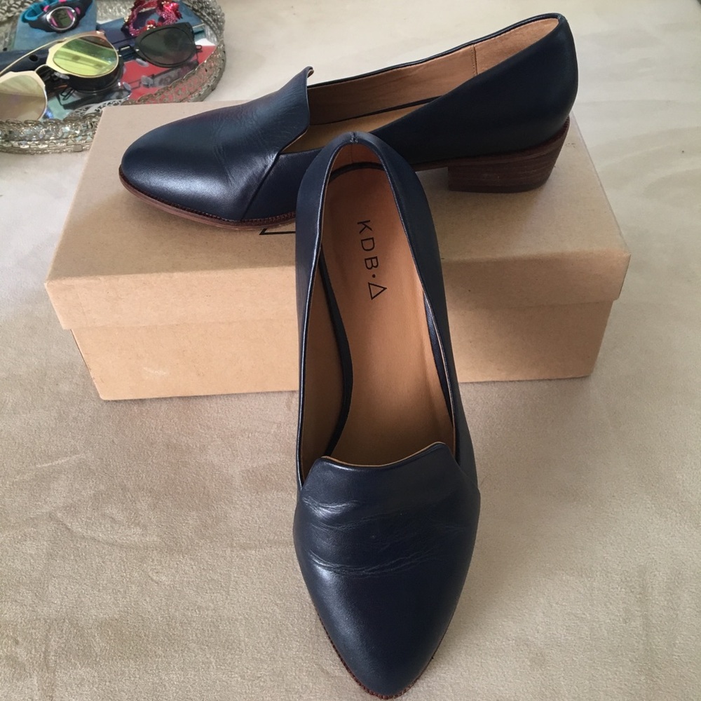 Kelsi Dagger leather Brooklyn victory loafers 6.5